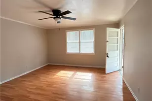 1112 Acorn St, Fayetteville, NC 28303 - Photo 9