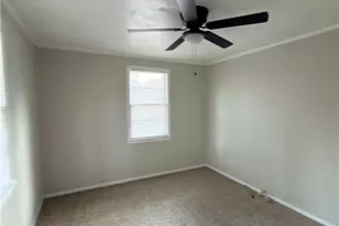 1112 Acorn St, Fayetteville, NC 28303 - Photo 3