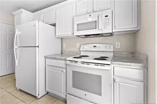 7214 Tollhouse Dr, Fayetteville, NC 28314 - Photo 15