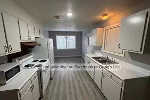 1021 W Rowan St, Fayetteville, NC 28305 - Photo 3