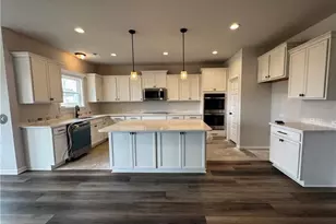 530 Swan Island Ct, Fayetteville, NC 28311 - Photo 11