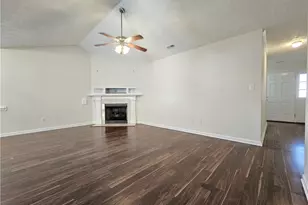 3026 Totley Dr, Fayetteville, NC 28306 - Photo 9