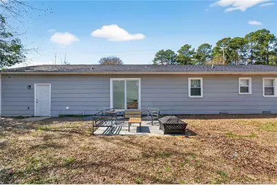 1083 Strickland Bridge Road, Fayetteville, NC 28304 - Photo 21