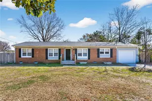 1083 Strickland Bridge Rd, Fayetteville, NC 28304 - Photo 19