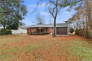 1521 Berkshire Rd, Fayetteville, NC 28304 - Photo 31