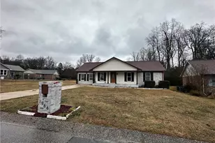 1986 Christopher Way, Fayetteville, NC 28303 - Photo 1