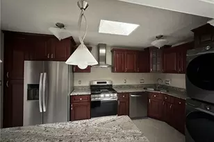 1986 Christopher Way, Fayetteville, NC 28303 - Photo 5