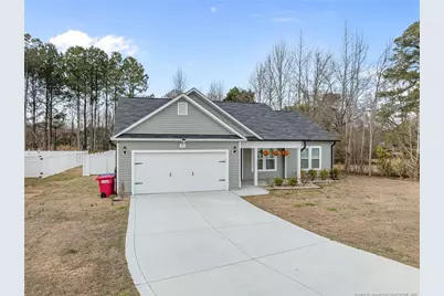 72 Magnolia Street, Parkton, NC 28371 - Photo 3