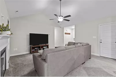 72 Magnolia Street, Parkton, NC 28371 - Photo 5