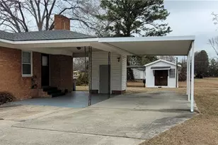 206 Side St, Lumberton, NC 28358 - Photo 3