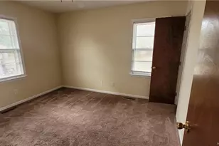 206 Side St, Lumberton, NC 28358 - Photo 17