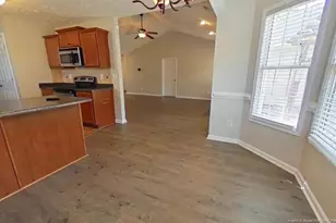 472 Collinwood Dr, Raeford, NC 28376 - Photo 5