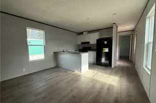 5522 Aberdeen Pl, Fayetteville, NC 28303 - Photo 3