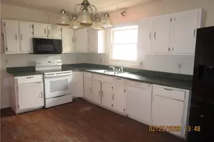 256 Chesters Rd, Roseboro, NC 28382 - Photo 9