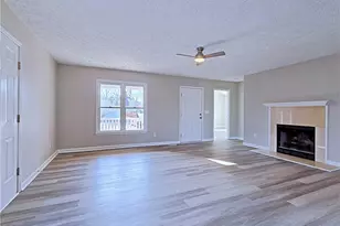 3029 Rosemeade Dr, Fayetteville, NC 28306 - Photo 3