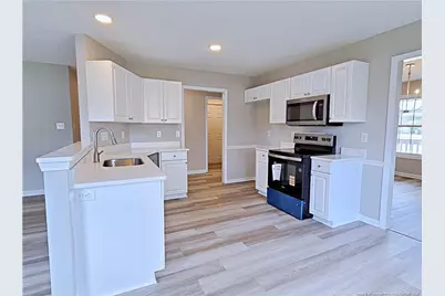 625 Creedmoore Circle, Hope Mills, NC 28348 - Photo 9