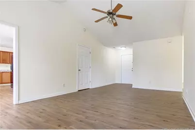 5617 Thackeray Drive, Fayetteville, NC 28306 - Photo 7