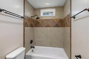 812 N Jackson St, Raeford, NC 28376 - Photo 21