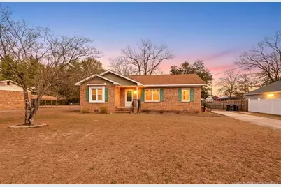 812 N Jackson Street, Raeford, NC 28376 - Photo 1