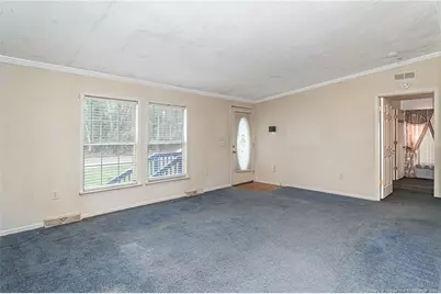 210 E Pierce Street, Warsaw, NC 28398 - Photo 5