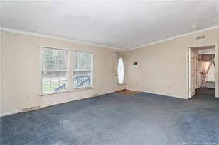 210 E Pierce St, Warsaw, NC 28398 - Photo 5