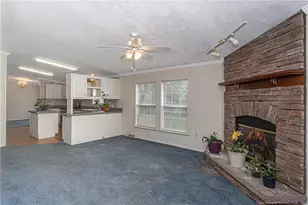 210 E Pierce St, Warsaw, NC 28398 - Photo 17