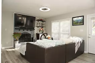 8363 King Rd, Fayetteville, NC 28306 - Photo 9