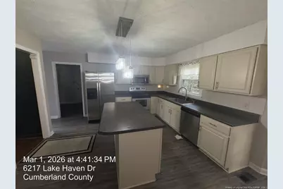 6217 Lakehaven Drive, Fayetteville, NC 28304 - Photo 9