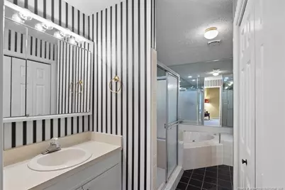 2500 Woodwind Drive, Fayetteville, NC 28304 - Photo 29