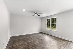 7818 Iron Ct, Fayetteville, NC 28306 - Photo 13