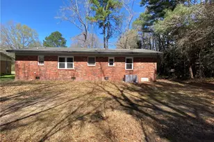 111 Buie St, Red Springs, NC 28377 - Photo 11