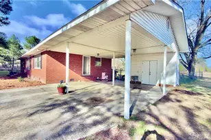 5309 Tobacco Rd, Orrum, NC 28369 - Photo 3