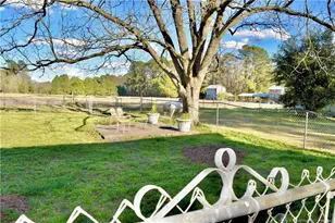 5271 Tobacco Rd, Orrum, NC 28369 - Photo 35