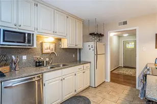 996 Point Hill Dr, Fayetteville, NC 28306 - Photo 13