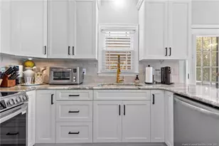 8422 Foxtrail Dr, Fayetteville, NC 28311 - Photo 11