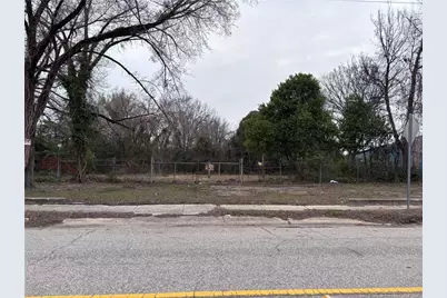 447 Hillsboro Street, Fayetteville, NC 28301 - Photo 7