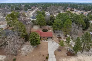 5828 Fairway Dr, Hope Mills, NC 28348 - Photo 3