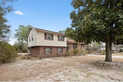 5828 Fairway Drive, Hope Mills, NC 28348 - Photo 5