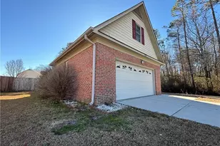 543 Killeen Rd, Fayetteville, NC 28303 - Photo 5