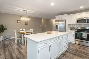 1701 Purdue Dr, Fayetteville, NC 28304 - Photo 13