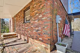 208 Kyra Ln, Maxton, NC 28364 - Photo 5