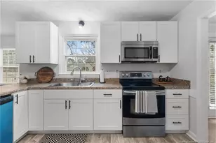 5587 Ashgrove Dr, Fayetteville, NC 28311 - Photo 3