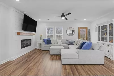 9109 Chickenfoot Road, Saint Pauls, NC 28384 - Photo 9