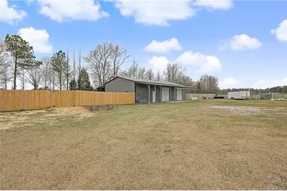 9109 Chickenfoot Road, Saint Pauls, NC 28384 - Photo 41