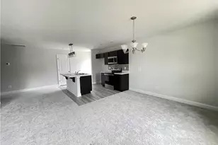 116 Phillips St, Fayetteville, NC 28301 - Photo 3