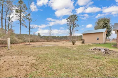 8161 E 130 Highway, Maxton, NC 28364 - Photo 29