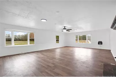 8161 E 130 Highway, Maxton, NC 28364 - Photo 7