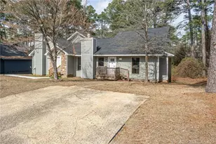 6470 Pittsfield Dr, Fayetteville, NC 28303 - Photo 35