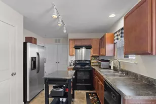 110 Greenwich Ct, Dunn, NC 28334 - Photo 11