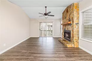 6813 Willowbrook Dr, Fayetteville, NC 28314 - Photo 5